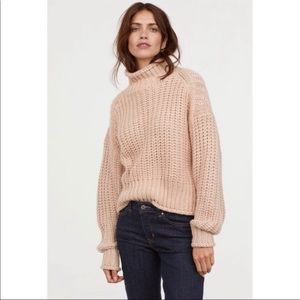 H&M dusty pink sweater, size S
